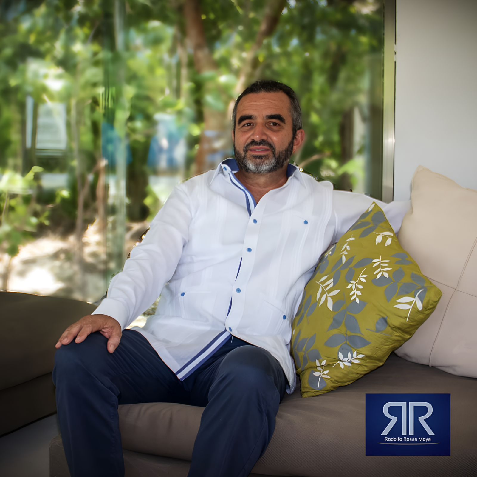 Lee más sobre el artículo Rodolfo Rosas Moya: El Visionario Empresarial que Impulsa el Futuro de Quintana Roo