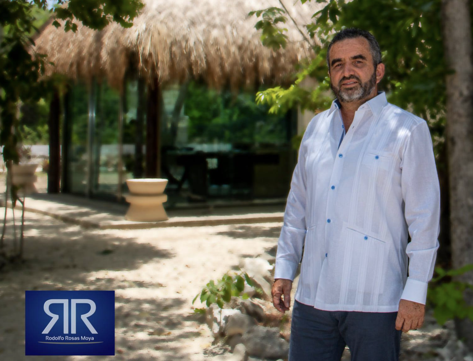 Lee más sobre el artículo El Compromiso de Rodolfo Rosas Moya con el Fortalecimiento de la Economía Local